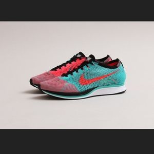 Nike Flyknit Racer 526628306 Size 10